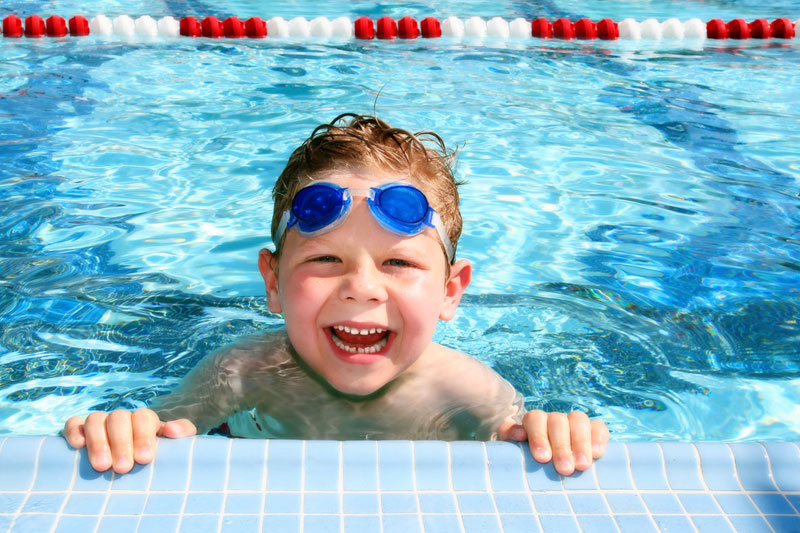 سن مناسب آموزش شنا به کودکان
